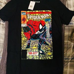 Brand New Marvel Spiderman short sleeve Tee !